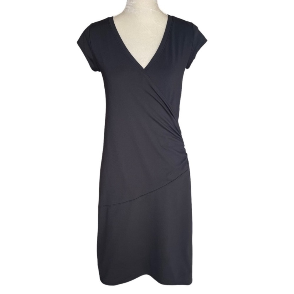 Athleta Nectar Ruched Faux Wrap V Neck Short Sleeve Black T Shirt Midi Dress